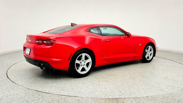 2020 Chevrolet Camaro 2dr Coupe 1LT w/ Auto Trans, Trans Cooler & Remote Start - 23021493 - 4