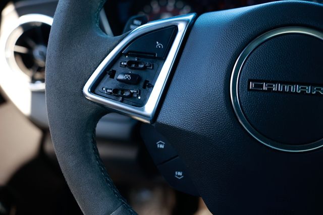 2020 Chevrolet Camaro 2dr Coupe 1SS - 22943408 - 26