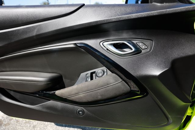 2020 Chevrolet Camaro 2dr Coupe 1SS - 22943408 - 44