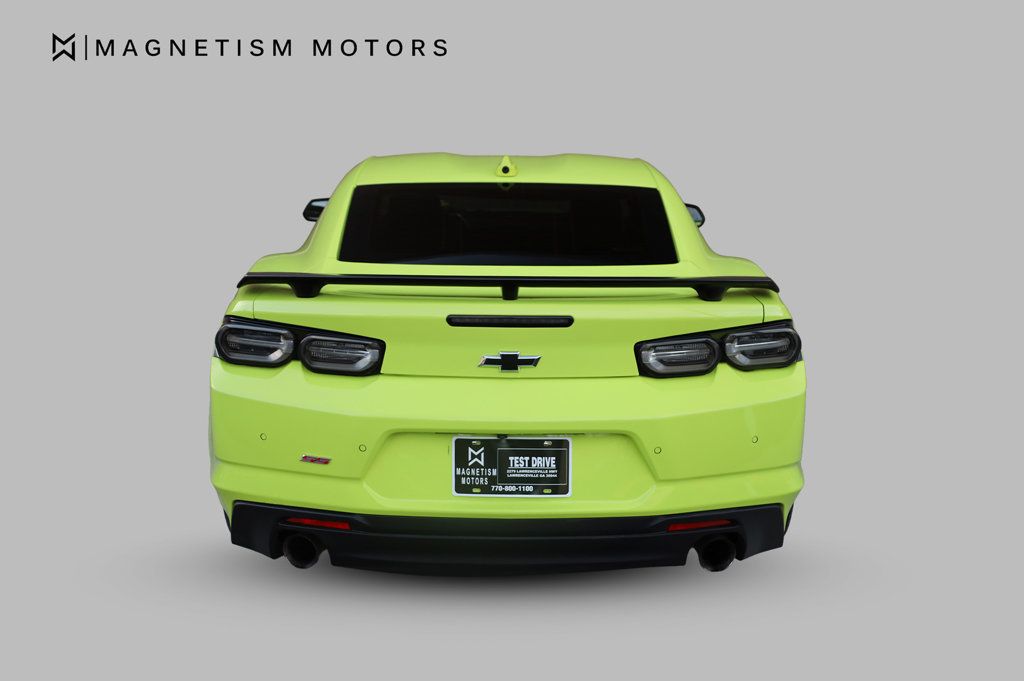 2020 Chevrolet Camaro Coupe 2SS photo 3