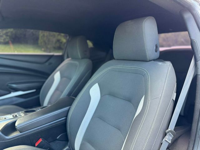 2020 Chevrolet Camaro 2dr Coupe LT1 - 23021225 - 13