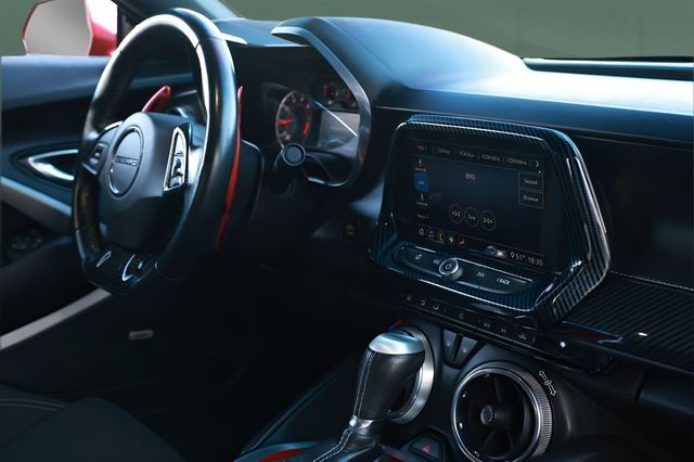2020 Chevrolet Camaro 2dr Coupe LT1 - 23023286 - 25