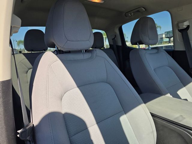 2020 Chevrolet Colorado 2WD Crew Cab 128" Work Truck - 23001101 - 9