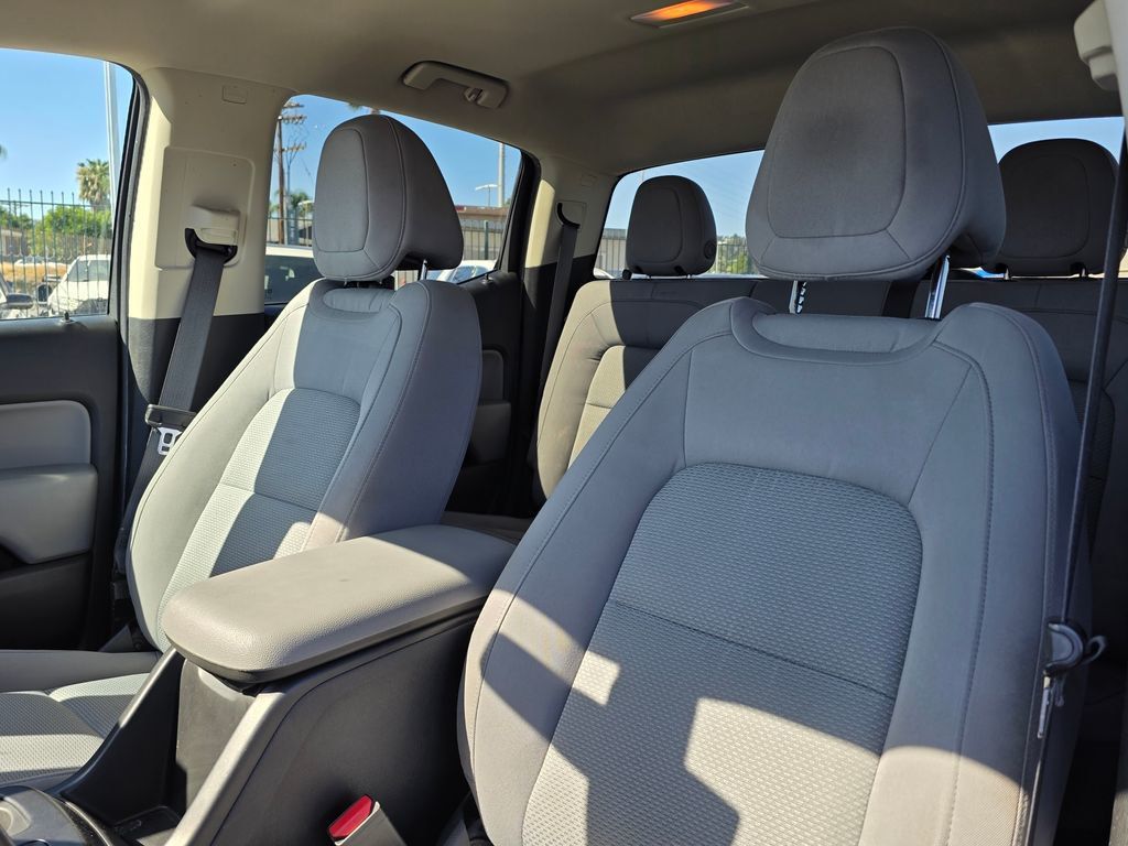 2020 Chevrolet Colorado 2WD Crew Cab 128" Work Truck - 23001101 - 13