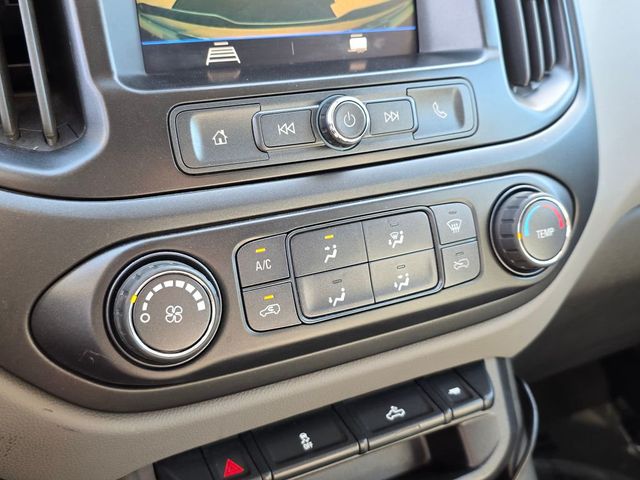 2020 Chevrolet Colorado 2WD Crew Cab 128" Work Truck - 23001101 - 22