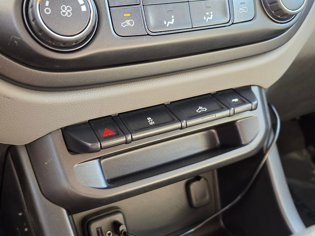 2020 Chevrolet Colorado 2WD Crew Cab 128" Work Truck - 23001101 - 23