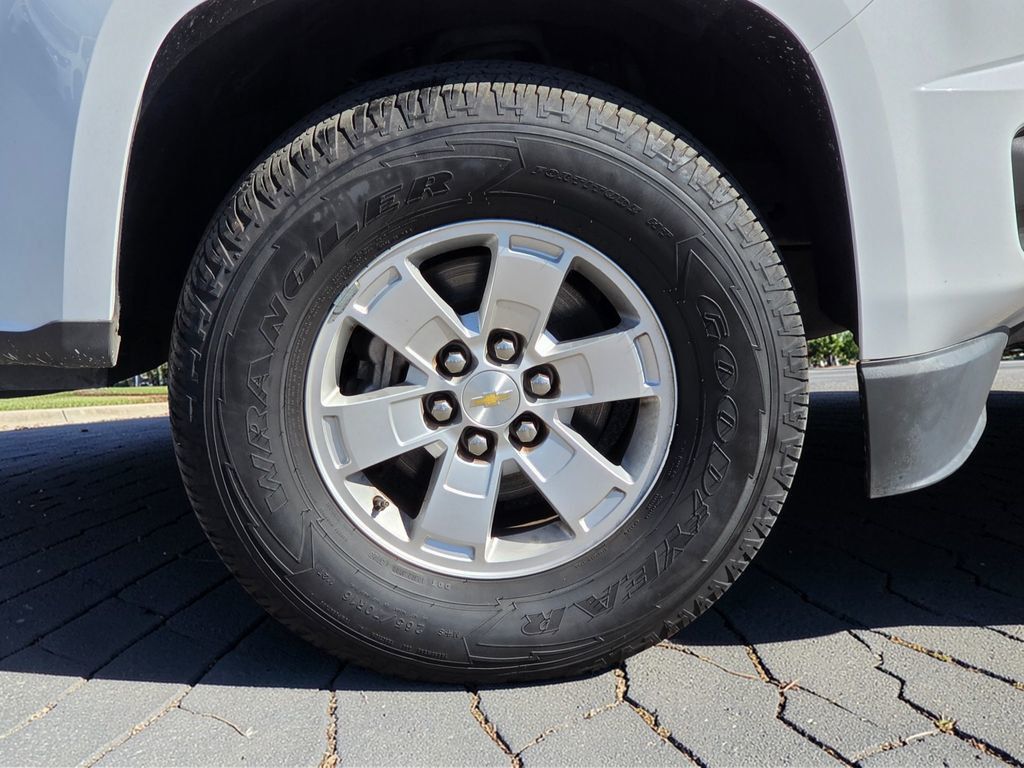 2020 Chevrolet Colorado 2WD Crew Cab 128" Work Truck - 23001101 - 6