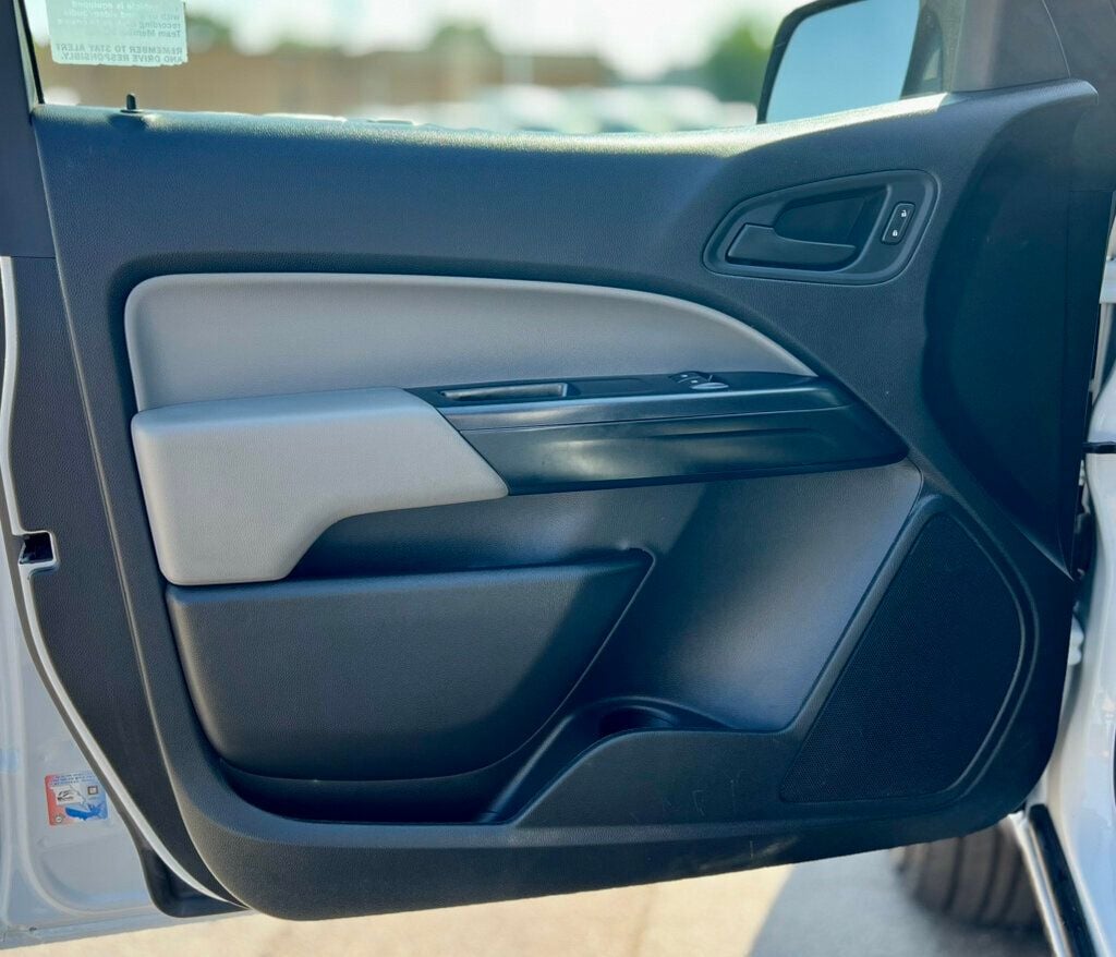 2020 Chevrolet Colorado Work Truck photo 9