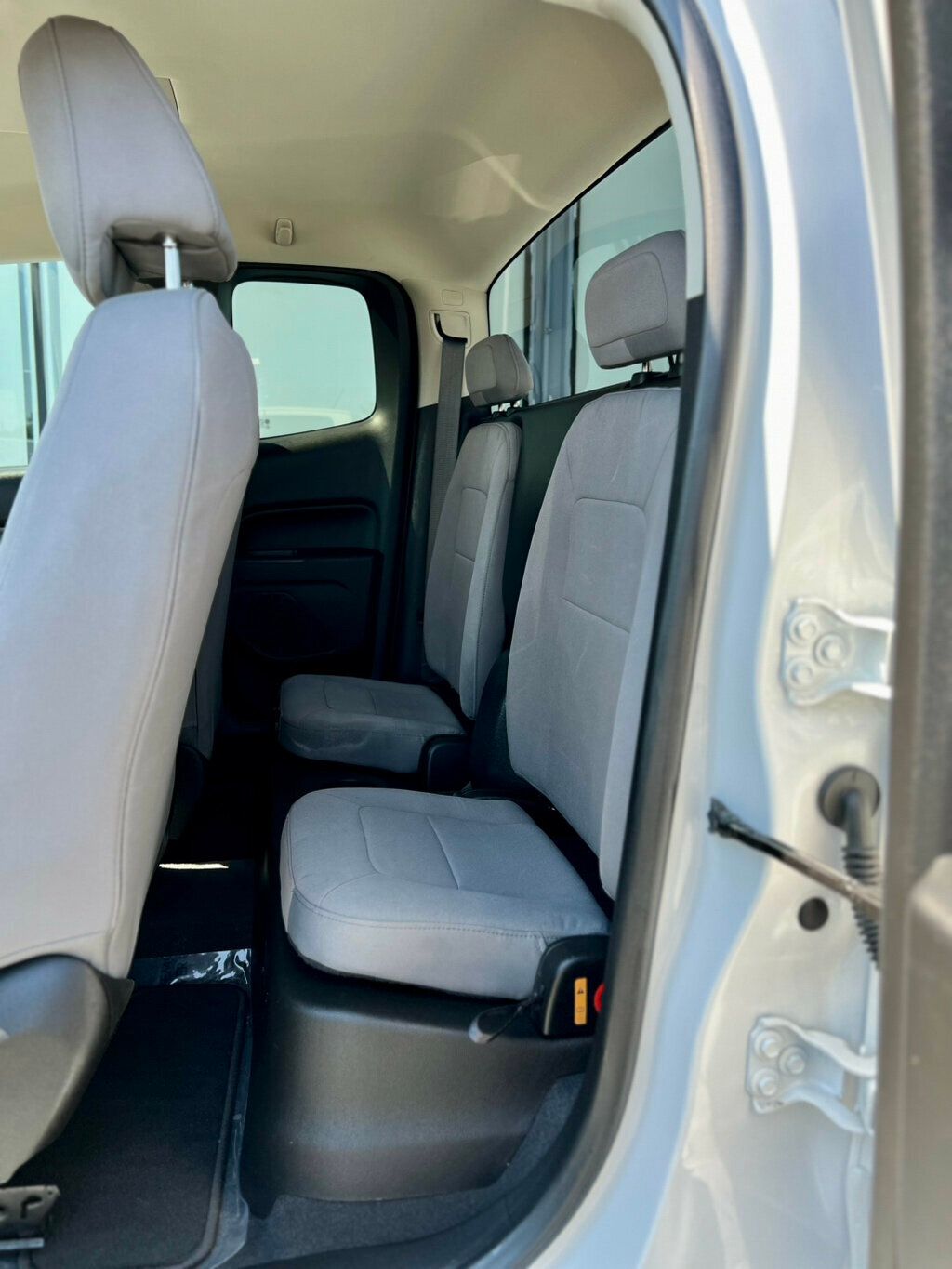 2020 Chevrolet Colorado Work Truck photo 13