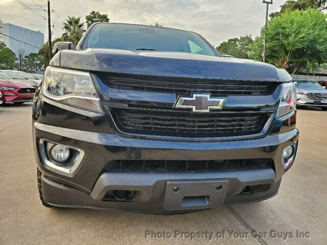 2020 Chevrolet Colorado LT photo 2
