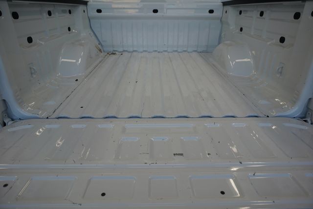 2020 Chevrolet Colorado 4WD Crew Cab 128" Work Truck - 22925782 - 19