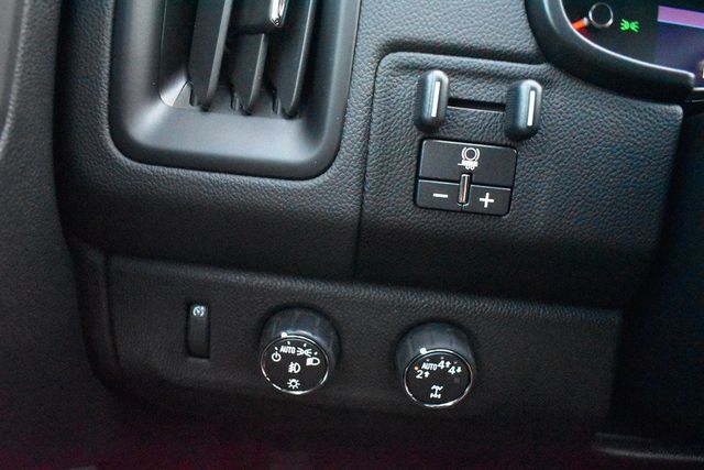 2020 Chevrolet Colorado 4WD Crew Cab 141" LT - 23013991 - 25