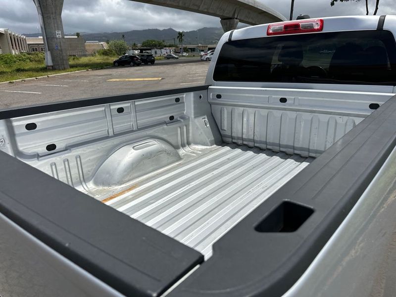 2020 Chevrolet Colorado LT - 23030773 - 20