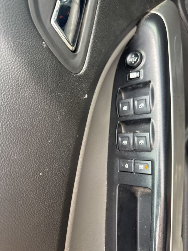 2020 Chevrolet Colorado LT - 22928163 - 24