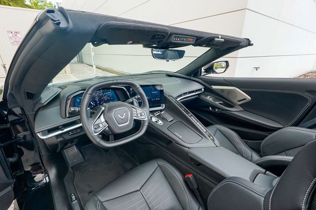 2020 Chevrolet Corvette 2dr Stingray Convertible w/3LT - 23016954 - 2