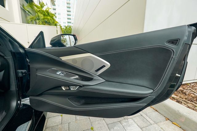 2020 Chevrolet Corvette 2dr Stingray Convertible w/3LT - 23016954 - 71