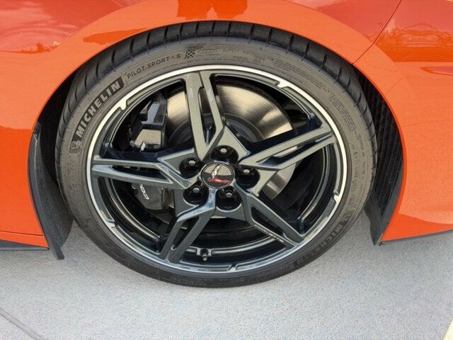 2020 Chevrolet Corvette 2dr Stingray Convertible Z51 w/3LT - 23093955 - 33