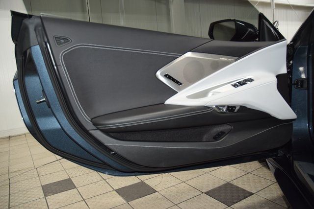 2020 Chevrolet Corvette 2dr Stingray Coupe w/2LT - 22969160 - 39