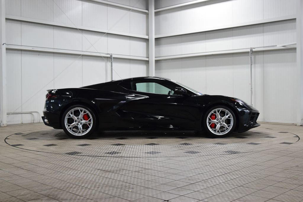 2020 Chevrolet Corvette 2dr Stingray Coupe w/3LT - 23009842 - 8