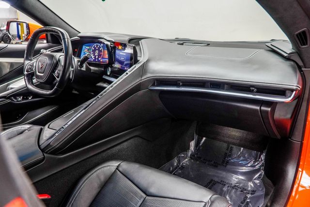 2020 Chevrolet Corvette 2dr Stingray Coupe w/3LT - 22926636 - 17