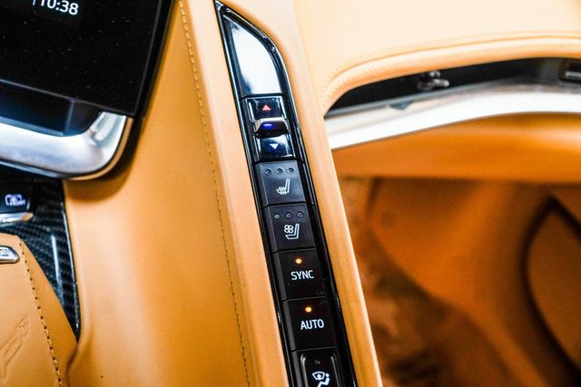 2020 Chevrolet Corvette 2dr Stingray Coupe w/3LT - 22972537 - 24