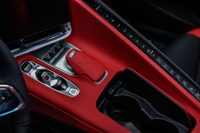 2020 Chevrolet Corvette 2dr Stingray Coupe w/3LT - 22927115 - 24