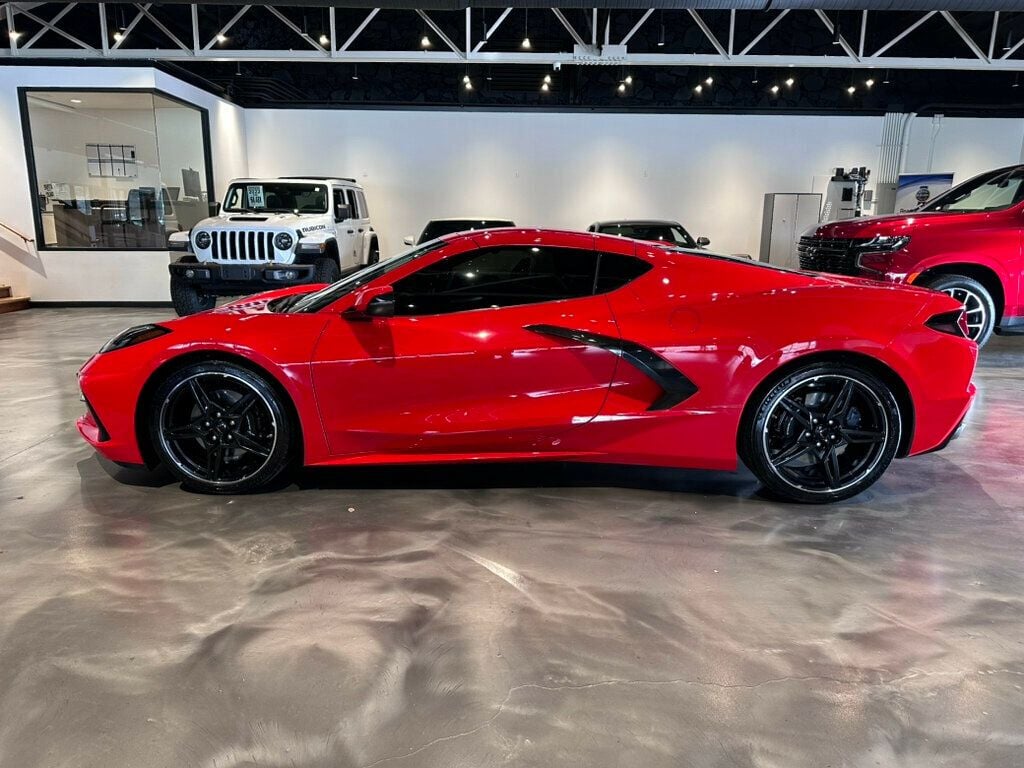 2020 Chevrolet Corvette Coupe/2LT/FrontLift/HeadUpDisplay/Htd&CldSeats/BosePerfSound/NAV - 22718941 - 1