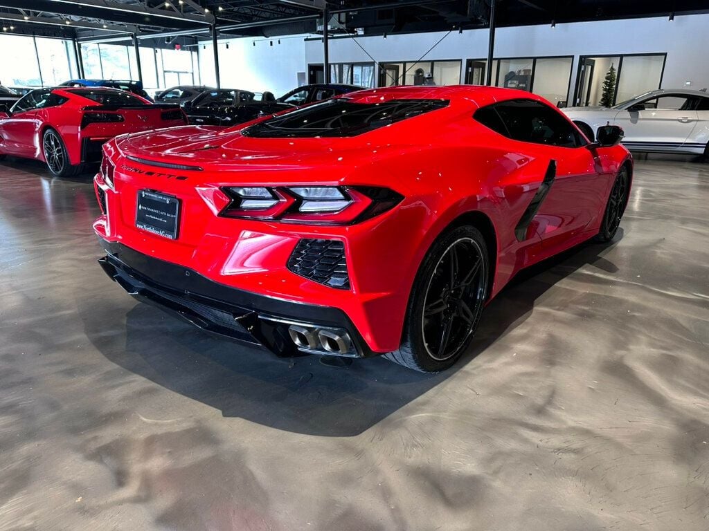 2020 Chevrolet Corvette Coupe/2LT/FrontLift/HeadUpDisplay/Htd&CldSeats/BosePerfSound/NAV - 22718941 - 4