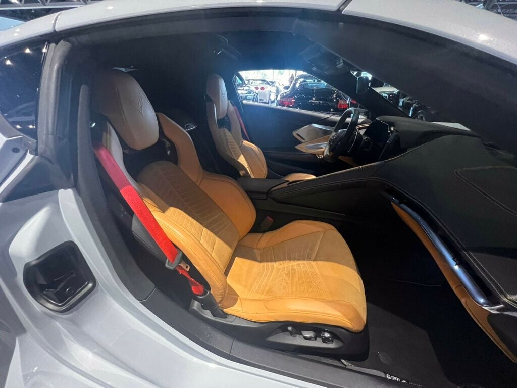 2020 Chevrolet Corvette Coupe/3LT/Z51PerfPkg/MagneticRideCntrl/FrontLift/Htd&CldSeats - 23016943 - 24