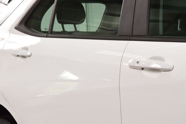 2020 Chevrolet Equinox LS - Photo 14
