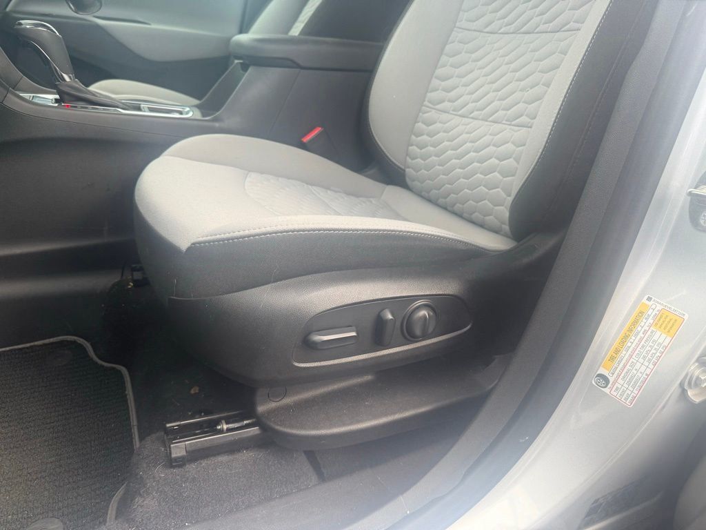2020 Chevrolet Equinox AWD 4dr LT w/1LT - 23029634 - 16
