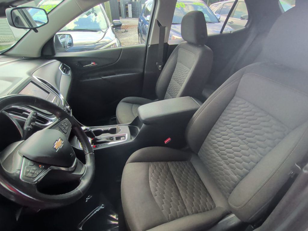 Chevrolet Equinox AWD 4dr LT w/2FL photo 14