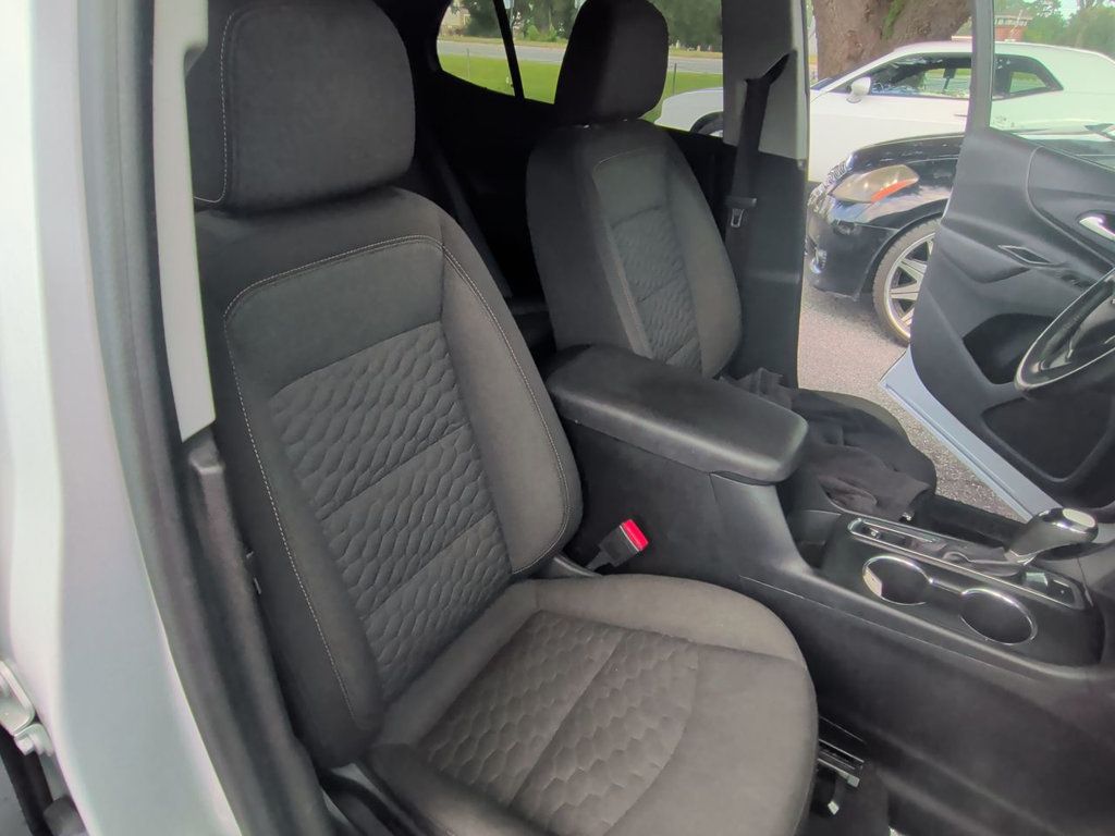 Chevrolet Equinox AWD 4dr LT w/2FL photo 21
