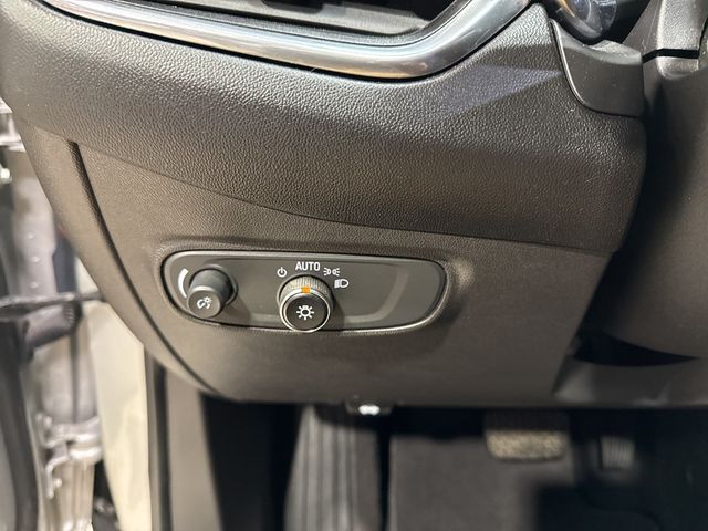 2020 Chevrolet Equinox FWD 4dr LS w/1LS - 22982925 - 14