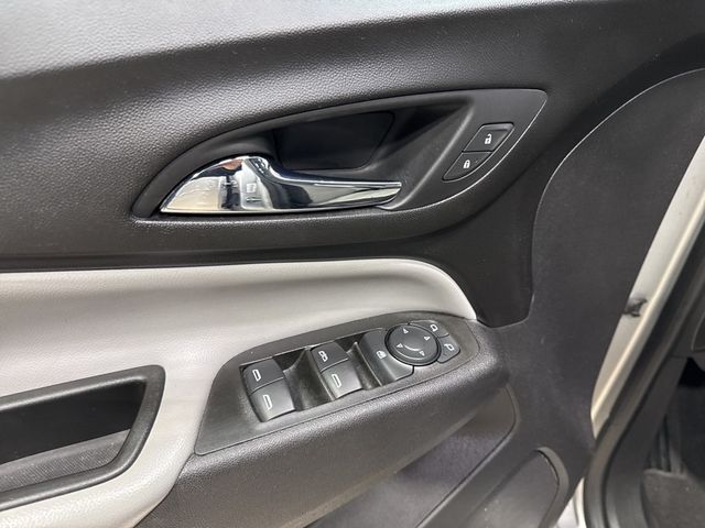 2020 Chevrolet Equinox FWD 4dr LS w/1LS - 22982925 - 28