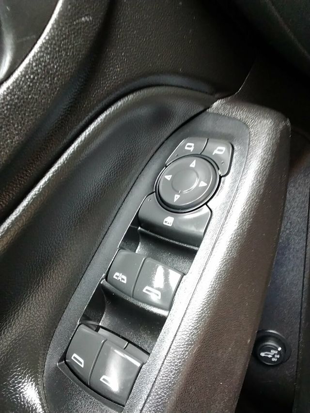 2020 Chevrolet Equinox FWD 4dr LT w/1LT - 23055750 - 21