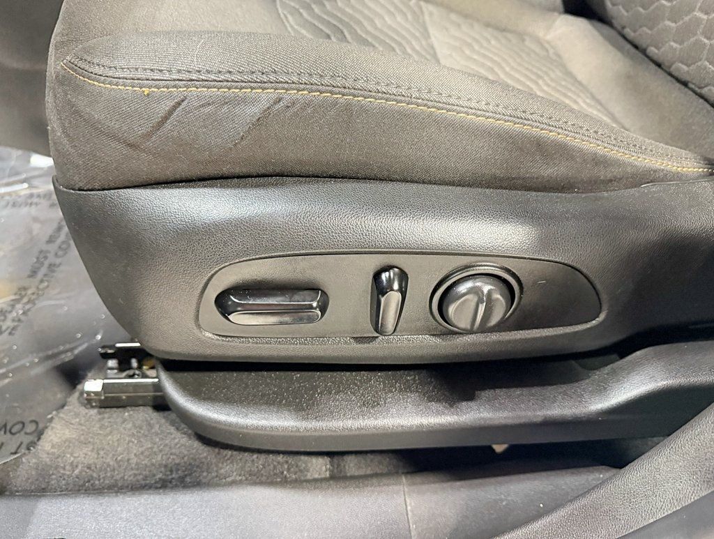 2020 Chevrolet Equinox FWD 4dr LT w/1LT - 22954813 - 26