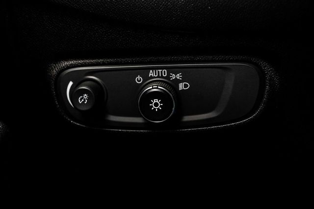 2020 Chevrolet Equinox FWD 4dr LT w/1LT - 23073058 - 28