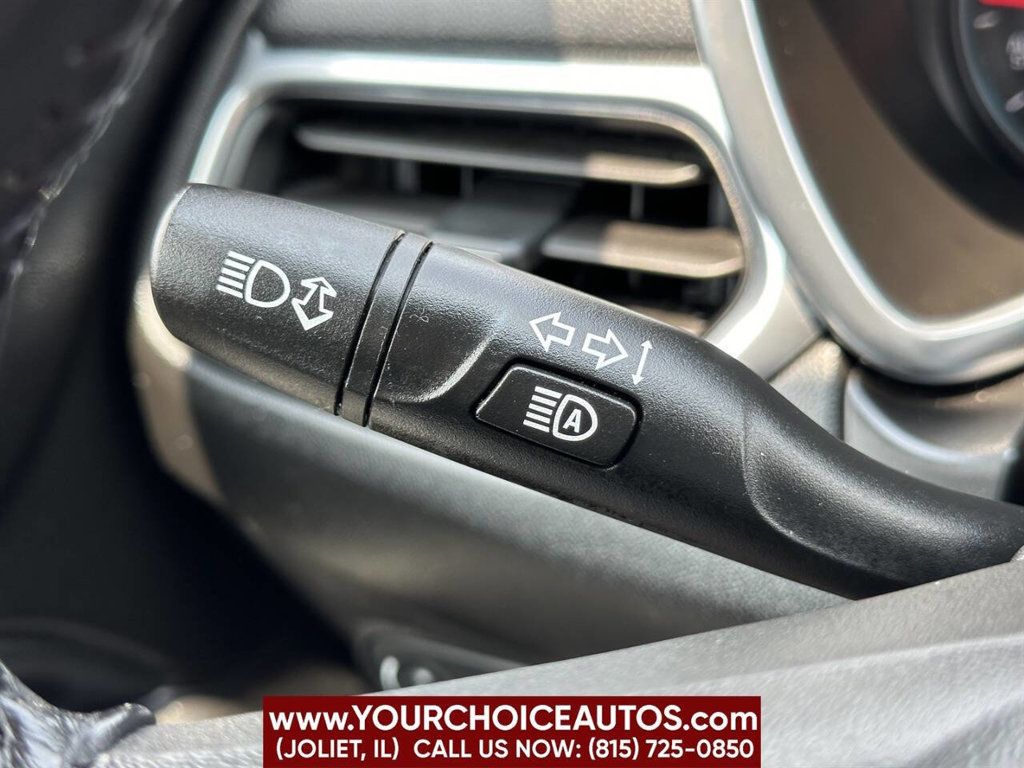 2020 Chevrolet Equinox FWD 4dr LT w/2FL - 22924332 - 35