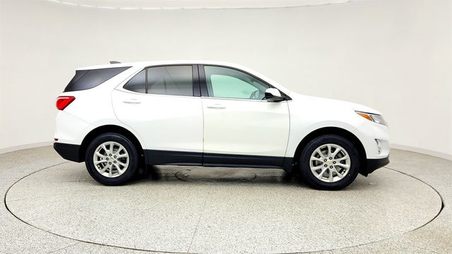 2020 Chevrolet Equinox FWD 4dr LT w/2FL & Driver Convenience Package & Power Liftgate - 23040952 - 3