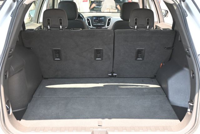 2020 Chevrolet Equinox LS - 23045166 - 18