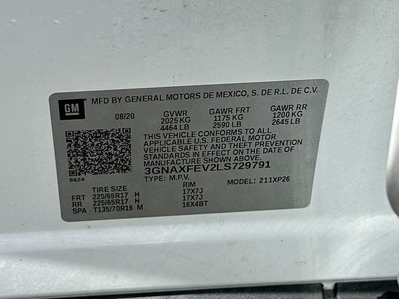 2020 Chevrolet Equinox LS - 23045256 - 21