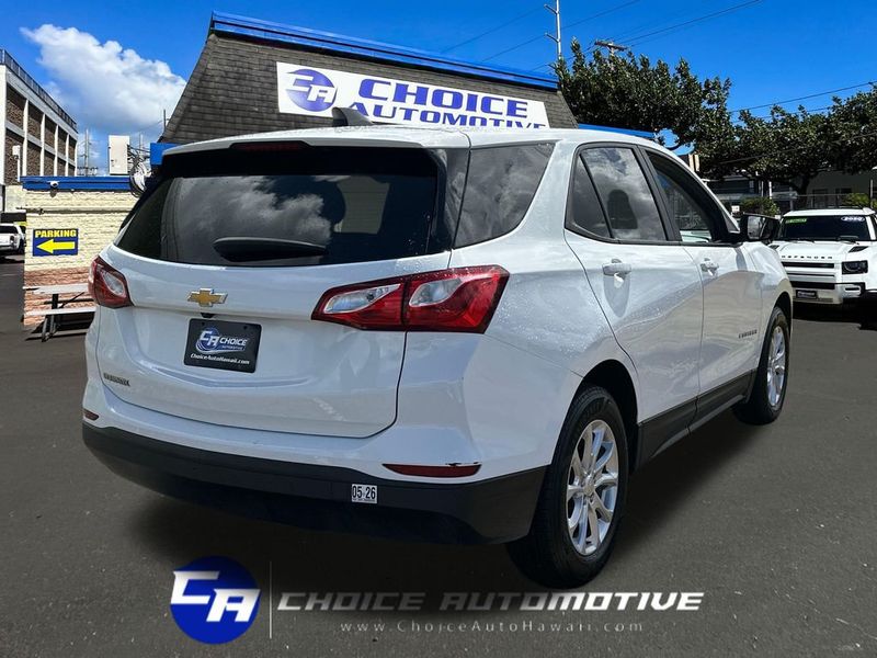 2020 Chevrolet Equinox LS - 23045256 - 7