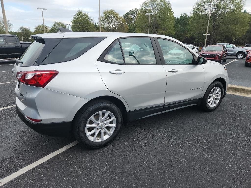 2020 Chevrolet Equinox LS - 22657056 - 4