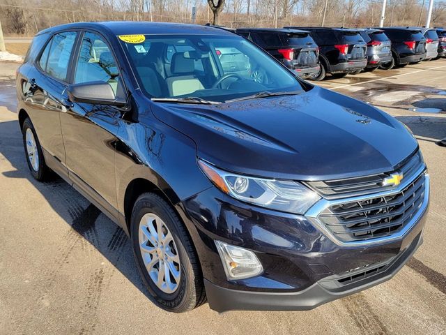 2020 Chevrolet Equinox LS Sport Utility 4D - 23001217 - 12