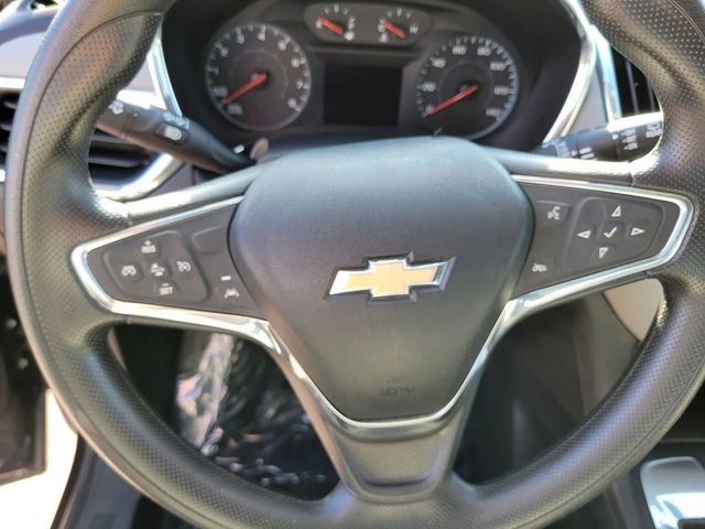 2020 Chevrolet Equinox LS Sport Utility 4D - 23001217 - 22