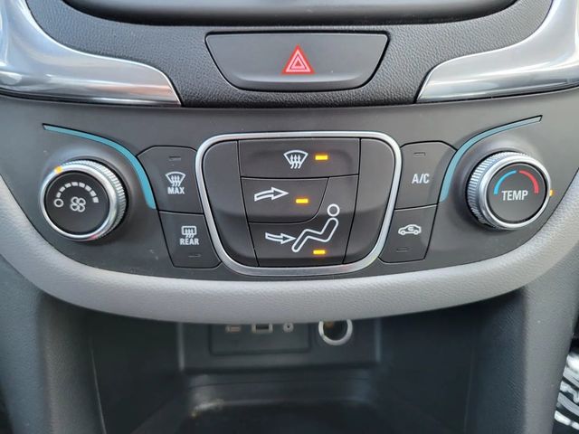 2020 Chevrolet Equinox LS Sport Utility 4D - 23001217 - 26