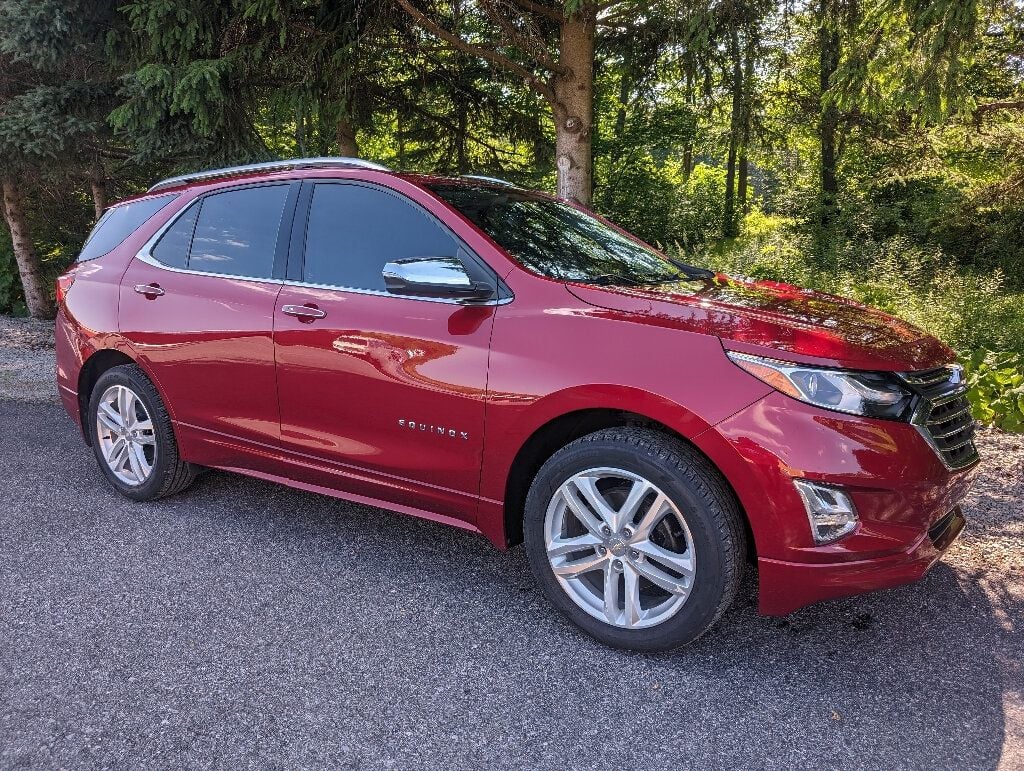 2020 Chevrolet Equinox ONE OF A KIND LOADED PREMIER - 22475082 - 0