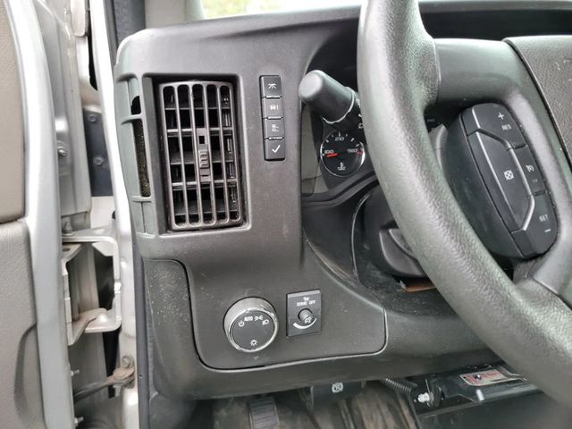 2020 Chevrolet Express 3500 Passenger LS Extended Van 3D - 23031820 - 15