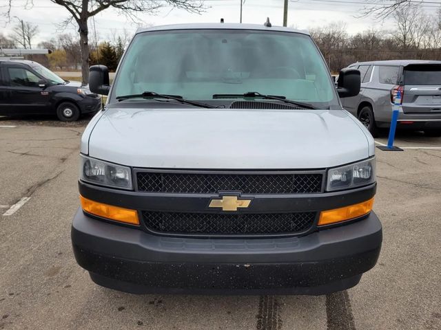 2020 Chevrolet Express 3500 Passenger LS Extended Van 3D - 23031820 - 8